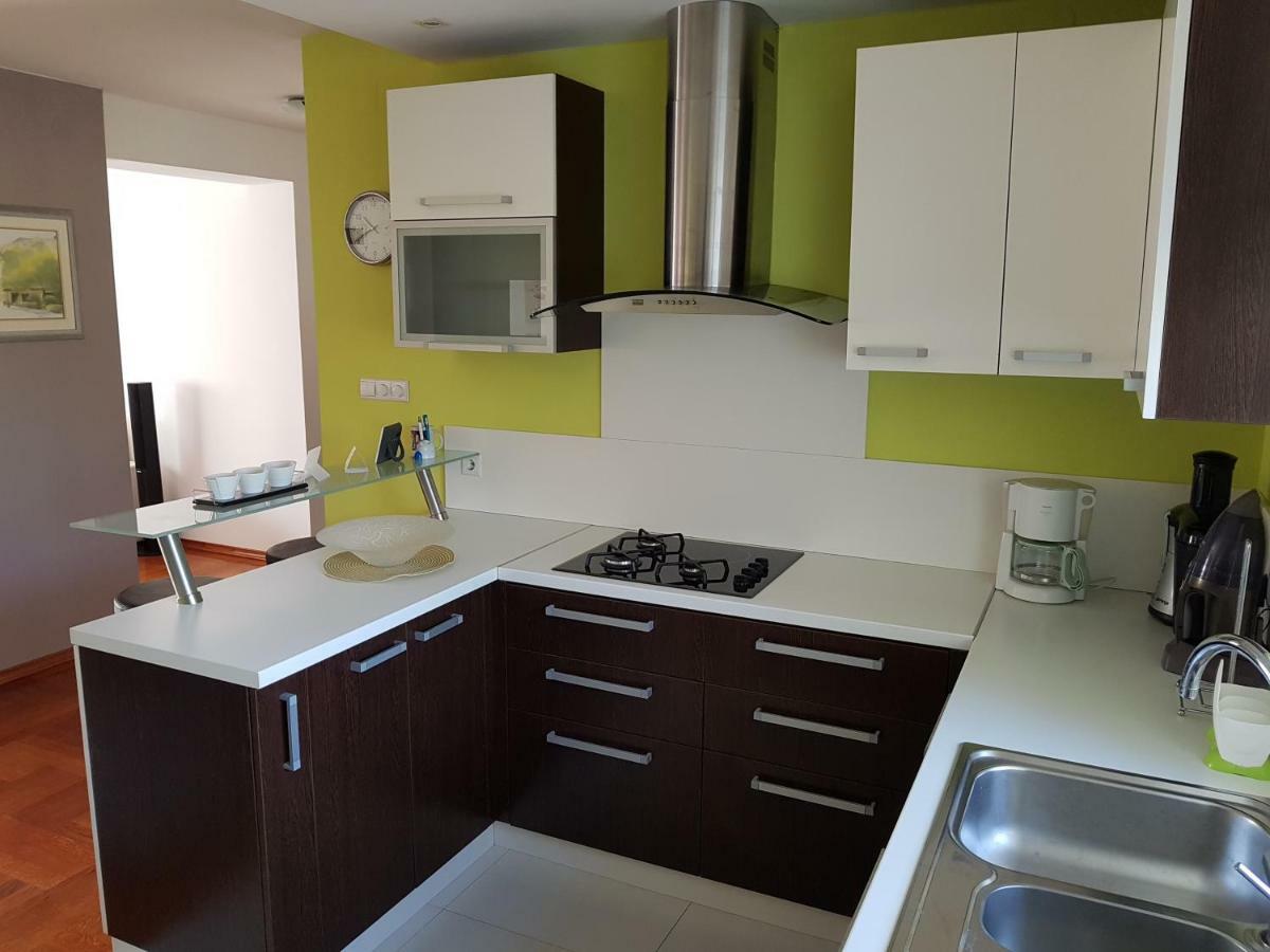 Apartmani Nova Karlovac Exteriér fotografie