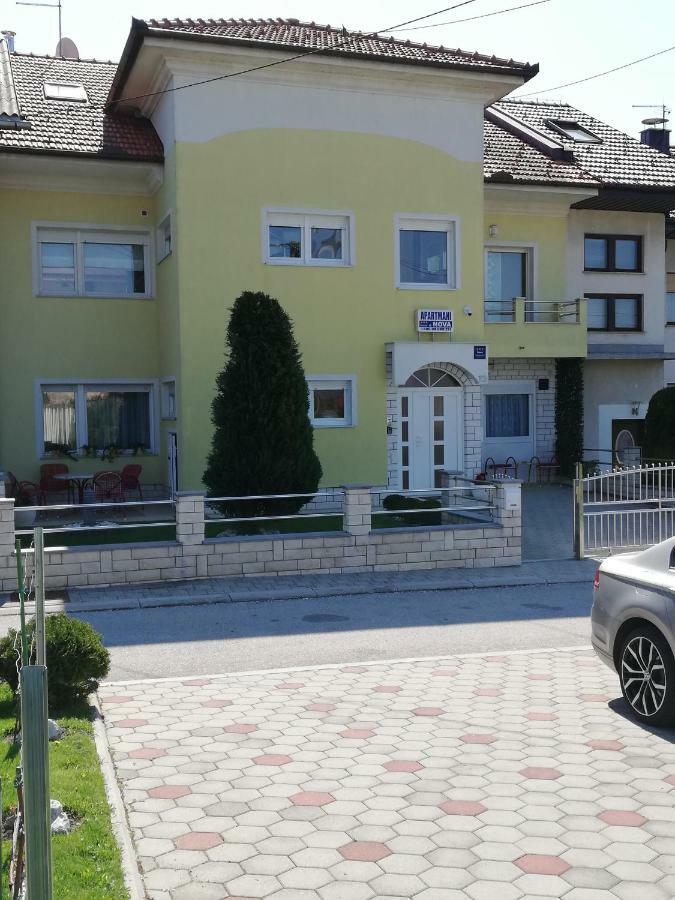 Apartmani Nova Karlovac Exteriér fotografie